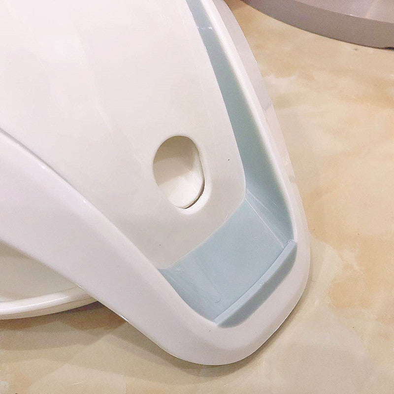 Interactive Treat-Dispensing Toy for Cats