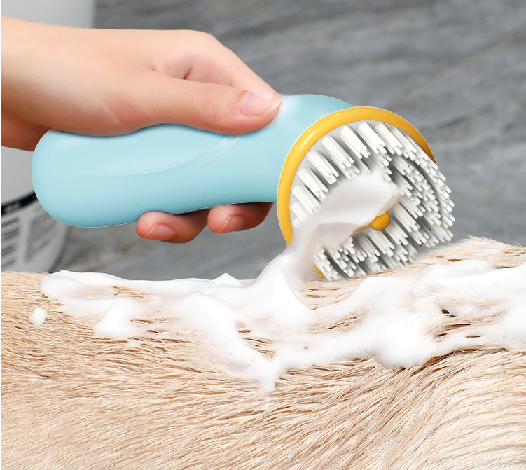 Handheld Pet Bath Brush for a Fun Grooming Experience
